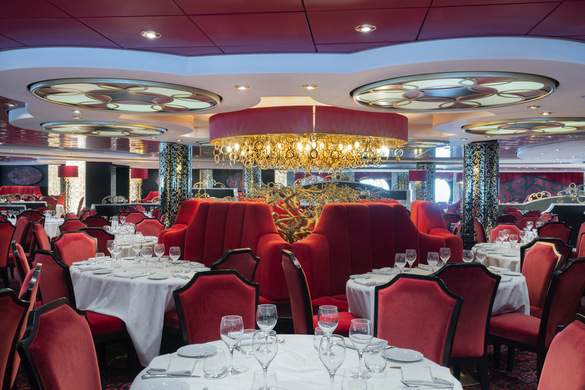 MSC Cruises MSC Divina Villa Rossa - Credit - MSC Rights - Ivan Sarfatti 4.jpg